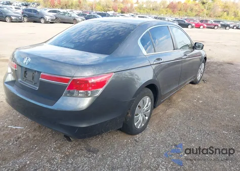 2012 Honda Accord 2.4 Lx из США, поврежденный, VIN 1HGCP2F32CA244111